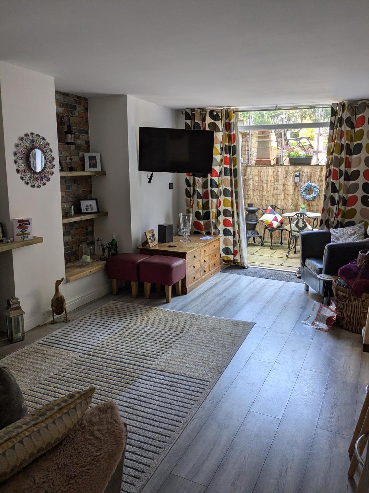 The Basement Apartment ลิธึม เซนต์ แอนน์ส ภายนอก รูปภาพ